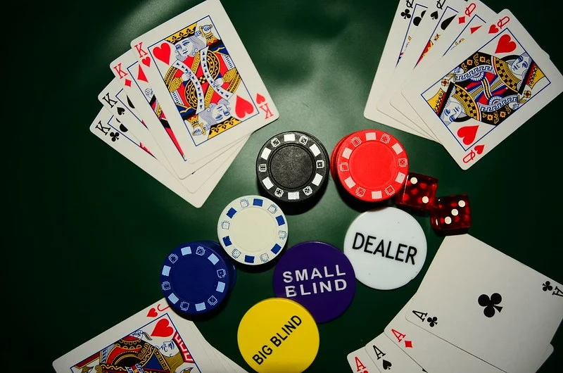 Game Bài